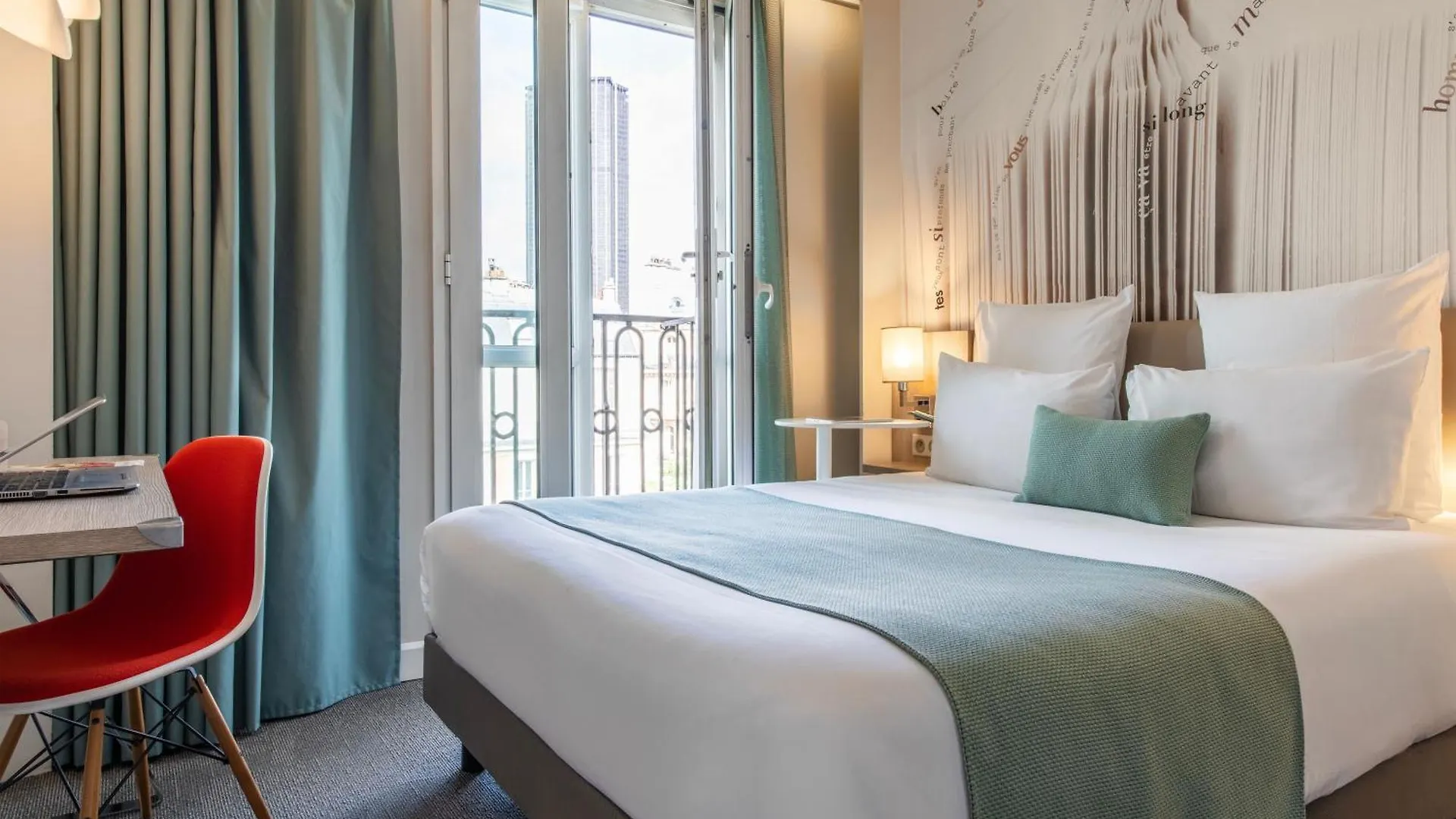 Mercure Montparnasse Raspail 4*